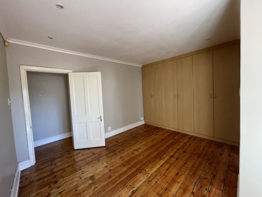 To Let Commercial Property for Rent in Sea Point Western Cape